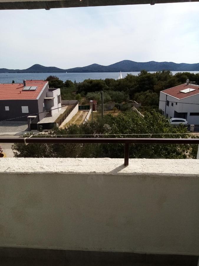 Apartmani Nikola Biograd Na Moru Zewnętrze zdjęcie