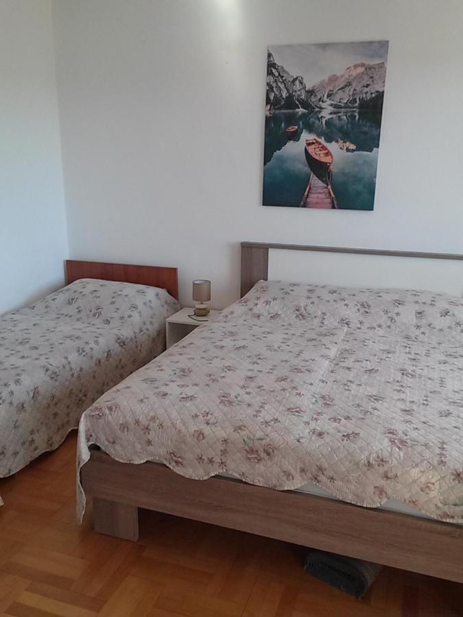 Apartmani Nikola Biograd Na Moru Zewnętrze zdjęcie