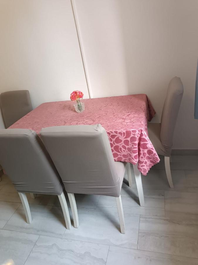 Apartmani Nikola Biograd Na Moru Zewnętrze zdjęcie