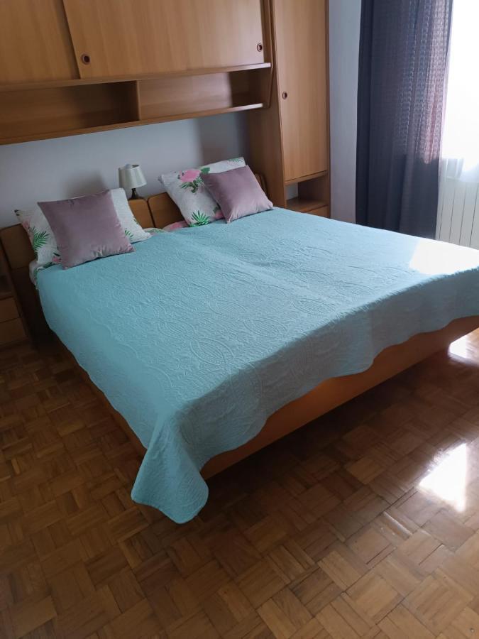 Apartmani Nikola Biograd Na Moru Zewnętrze zdjęcie