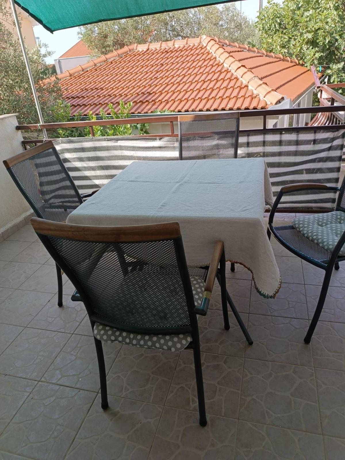 Apartmani Nikola Biograd Na Moru Zewnętrze zdjęcie