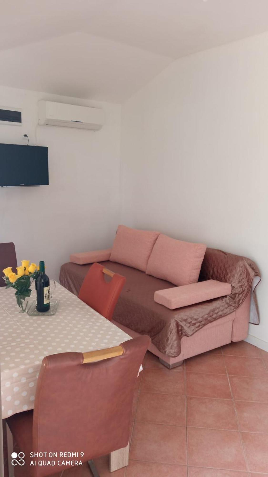 Apartmani Nikola Biograd Na Moru Zewnętrze zdjęcie