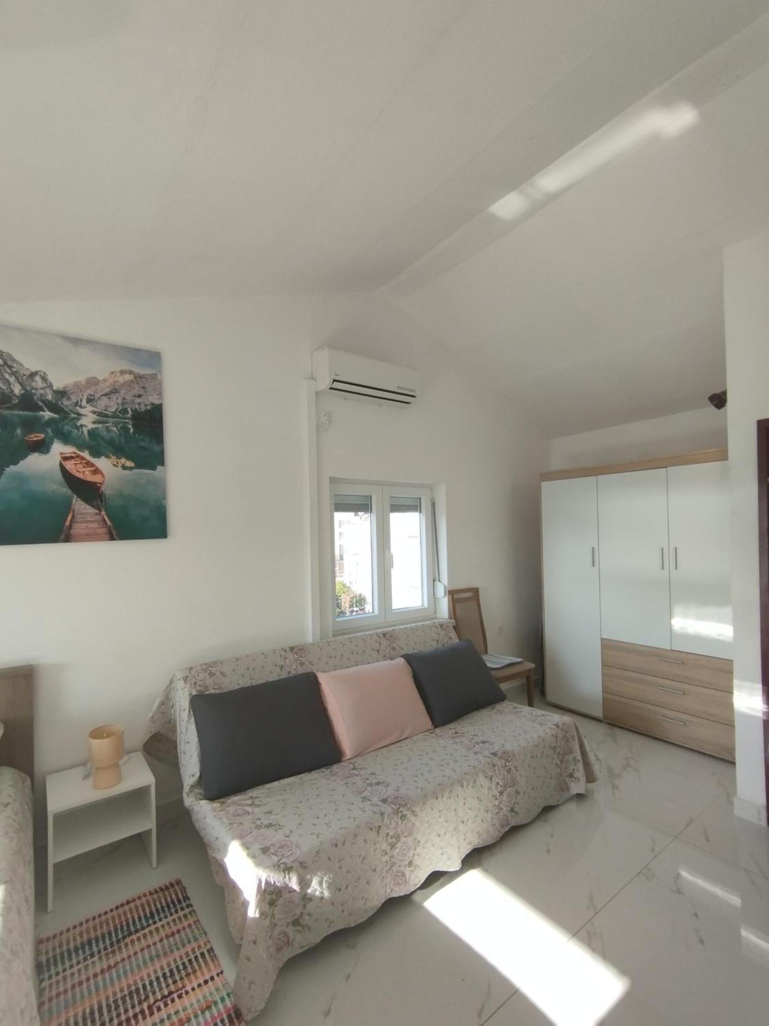 Apartmani Nikola Biograd Na Moru Zewnętrze zdjęcie
